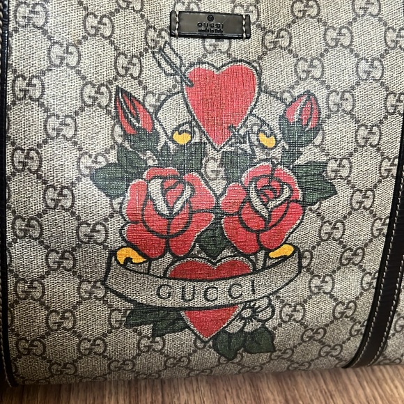 A170 - ๐ฏ % authentic Gucci shoulder bag - Picture 10 of 16